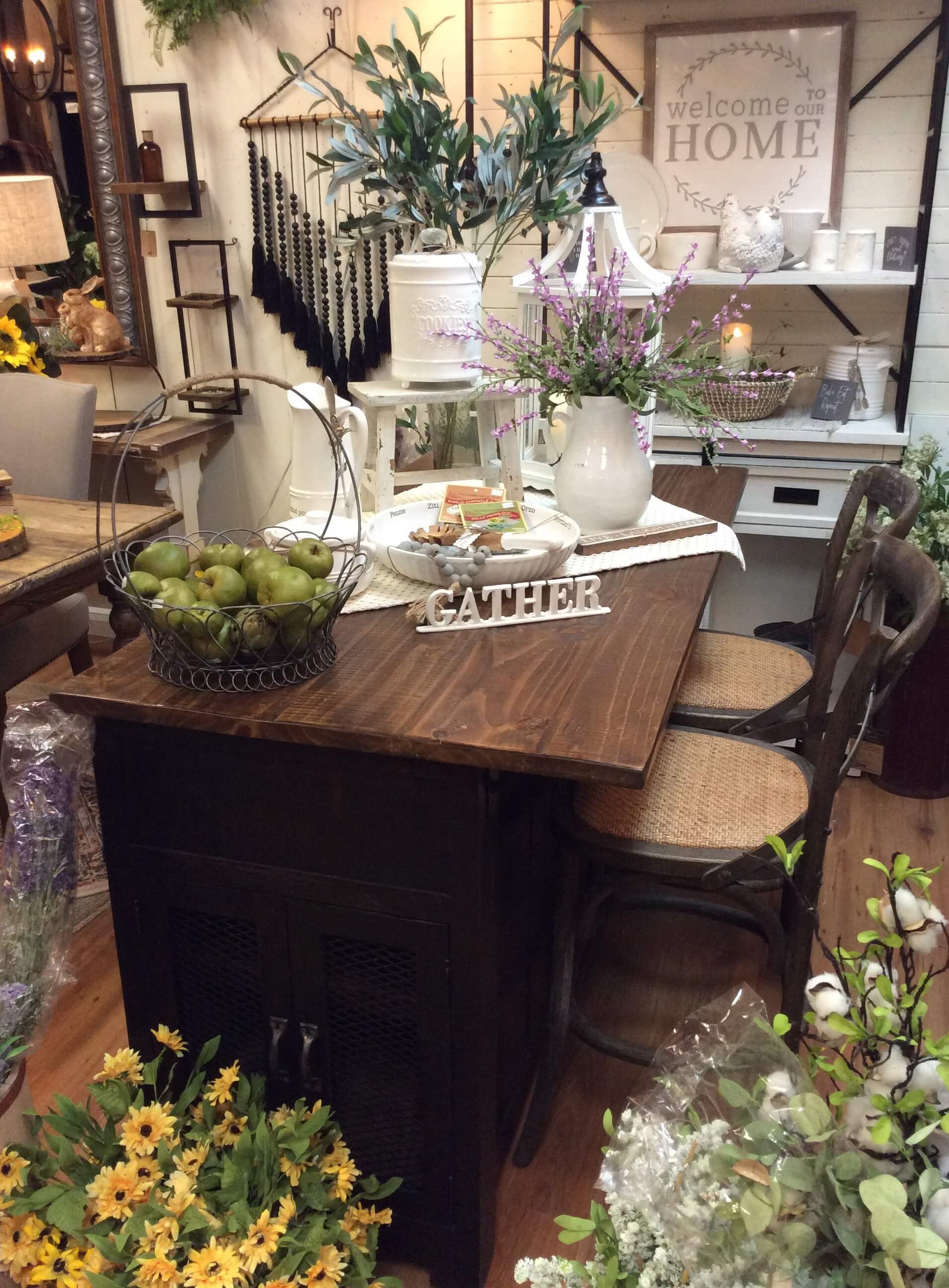 Welcome Spring with Country Kitchen Décor