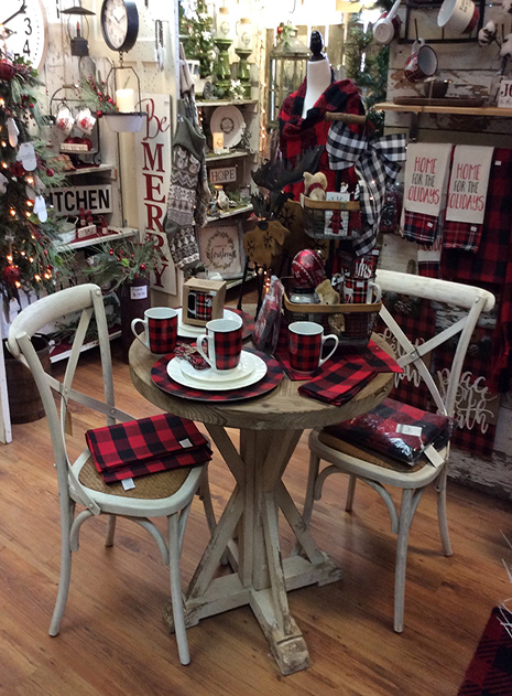 Refreshing Your Country Kitchen Décor and Linens for Christmas 4