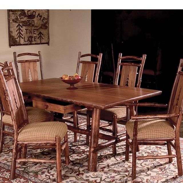  Why a Solid Wood Rustic Dining Set is the Perfect Addition to Your Home 4